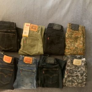 Lot of 8 pairs of Levi’s Jeans